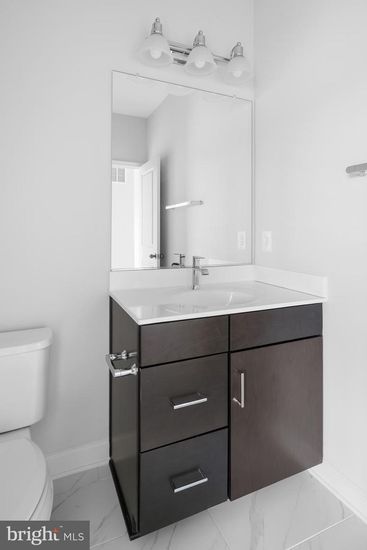 Bathroom, Dual Sink Vanities, Interior, Marble