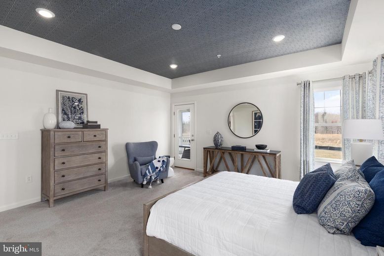 Bedroom, Interior, Recessed Lighting