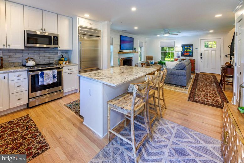 Interior, Kitchen, Living room, Recessed Lighting, Stainless Steel Appliances, Wood Texture Flooring