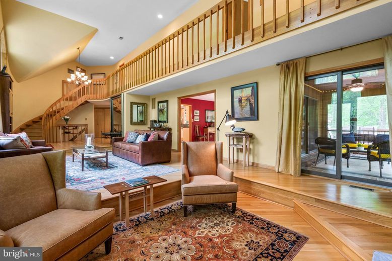 Chandelier, Interior, Living room, Recessed Lighting, Wood Texture Flooring