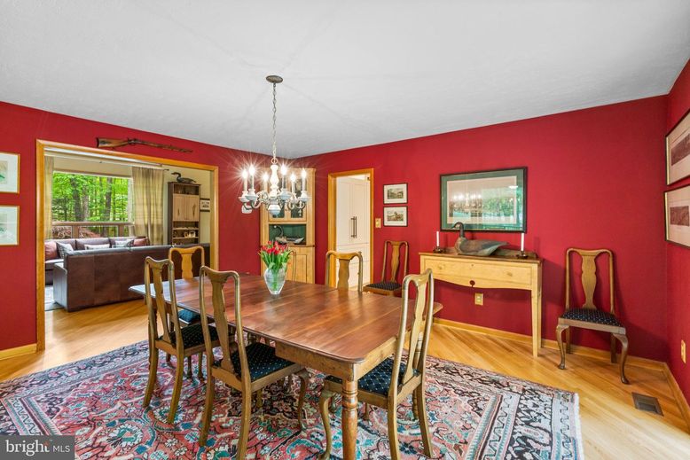 Chandelier, Dining room, Interior, Living room, Wood Texture Flooring