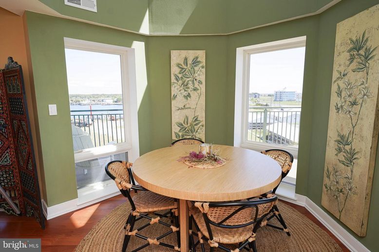 Dining room, Interior, Water, Wood Texture Flooring