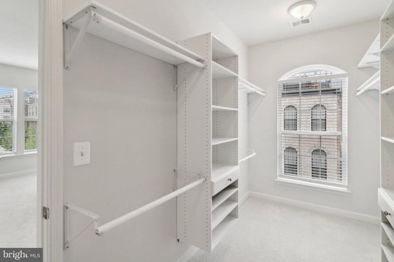 Interior, Walk-in Closets