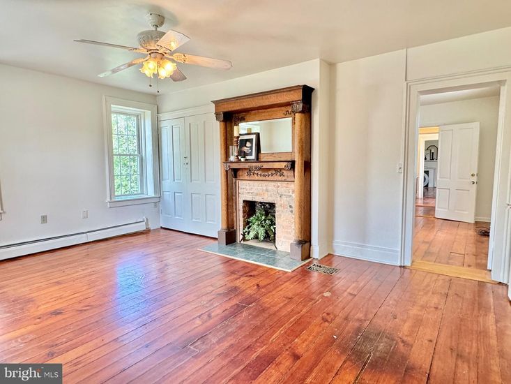 Empty room, Fireplace, Interior, Wood Texture Flooring