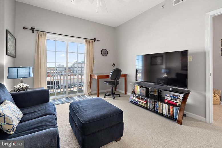 Home Office, Interior, Living room