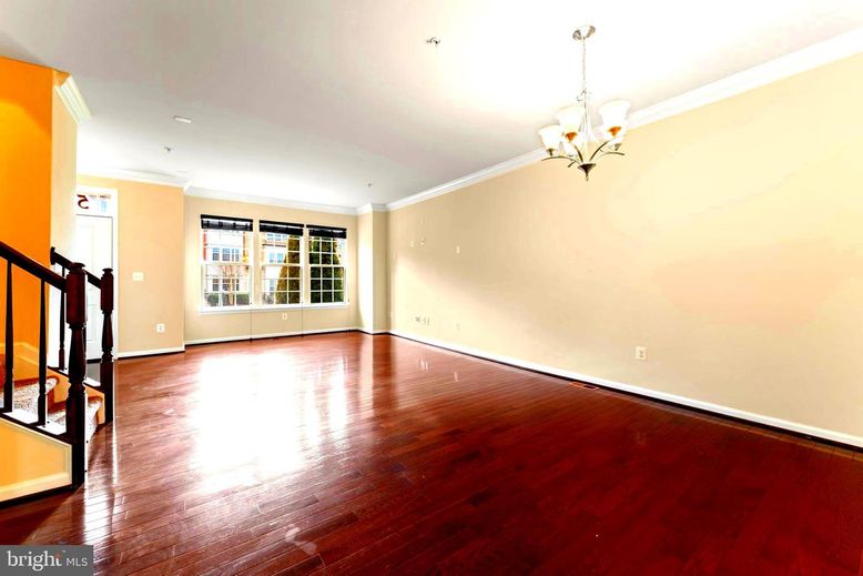 Chandelier, Empty room, Interior, Recessed Lighting, Wood Texture Flooring