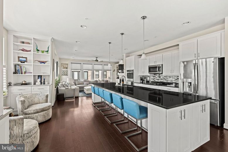 Interior, Kitchen, Living room, Pendant Lights, Recessed Lighting, Stainless Steel Appliances, Wood Texture Flooring