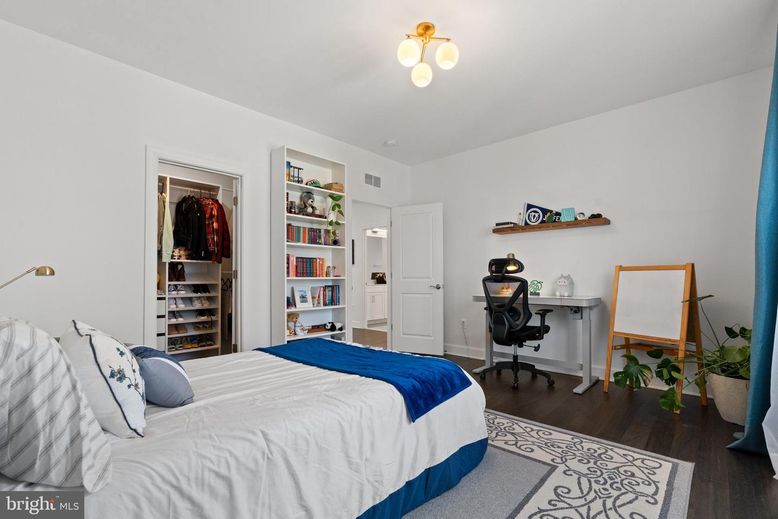 Bedroom, Home Office, Interior, Wood Texture Flooring