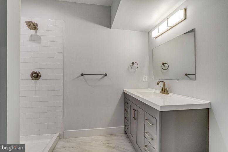Bathroom, Dual Sink Vanities, Interior, Marble