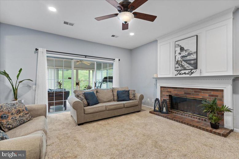 Fireplace, Interior, Living room, Recessed Lighting