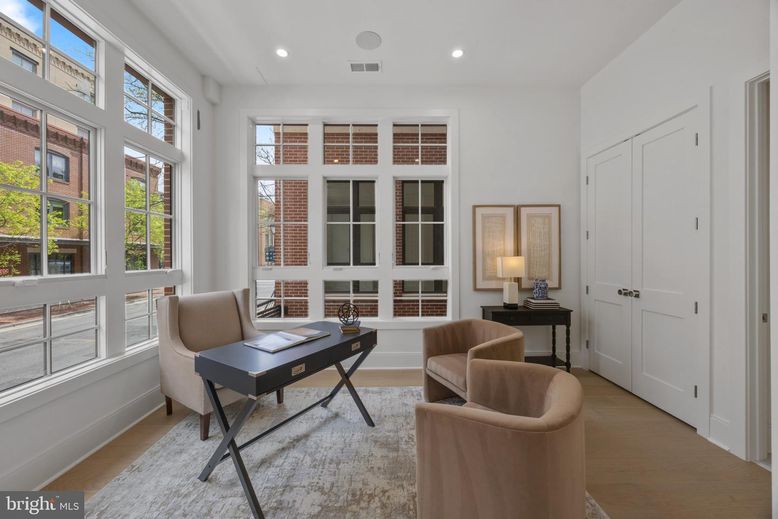 Home Office, Interior, Recessed Lighting, Wood Texture Flooring