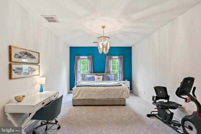 Bedroom, Fitness Equipment, Home Office, Interior
