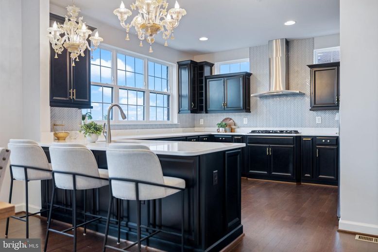 Chandelier, Interior, Kitchen, Recessed Lighting, Wood Texture Flooring