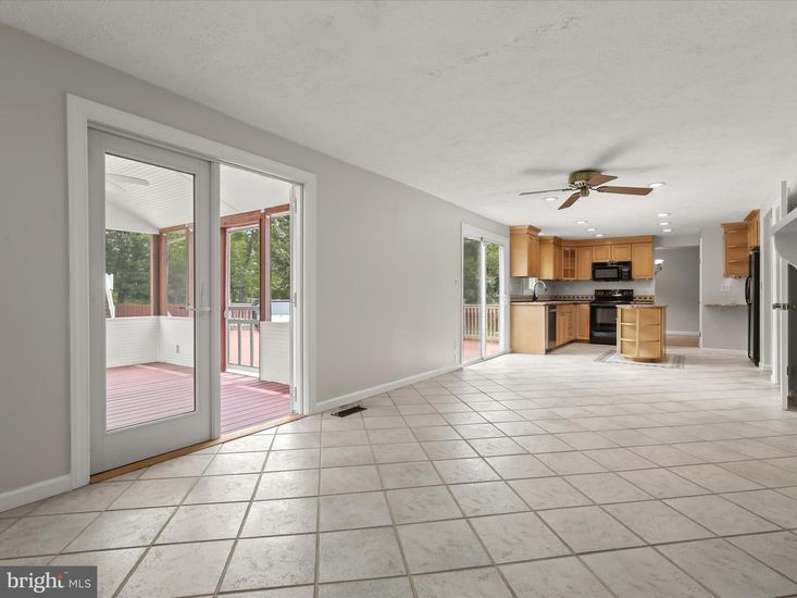 Interior, Kitchen, Recessed Lighting