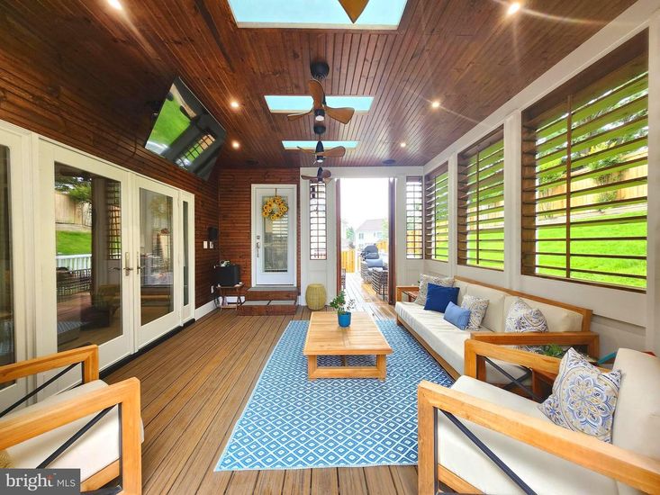 Interior, Living room, Recessed Lighting, Wooden Ceilings, Wood Texture Flooring