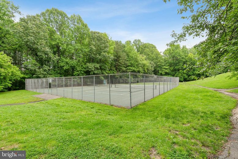 Exterior, Tennis Courts