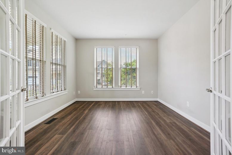 Empty room, Interior, Wood Texture Flooring