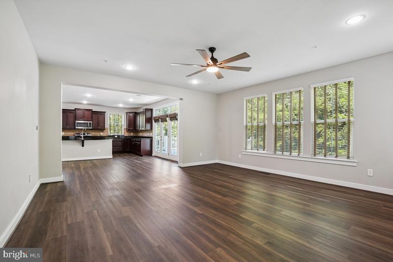 Empty room, Interior, Kitchen, Recessed Lighting, Wood Texture Flooring