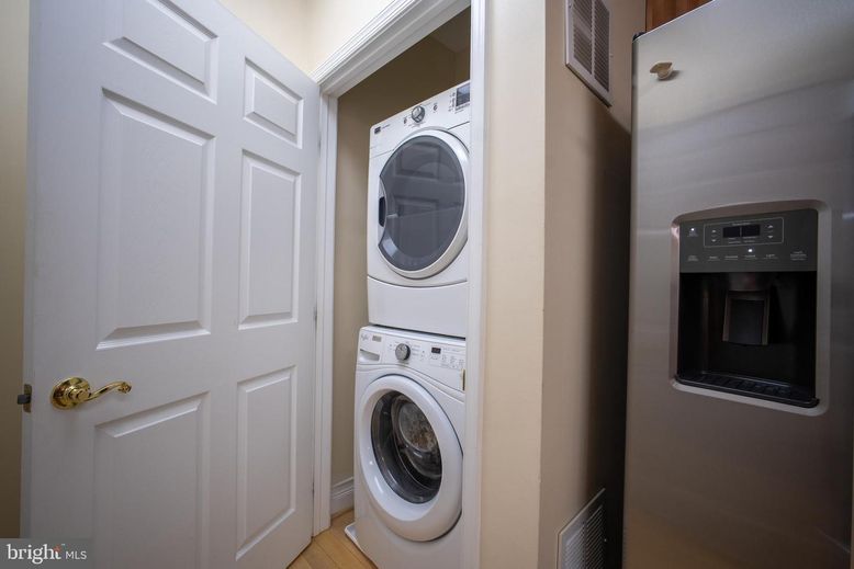 Interior, Utility Closets, Washer