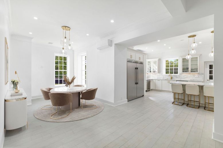 Dining room, Interior, Kitchen, Pendant Lights, Recessed Lighting, Stainless Steel Appliances, Wood Texture Flooring