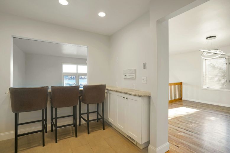 Interior, Pendant Lights, Recessed Lighting, Wood Texture Flooring