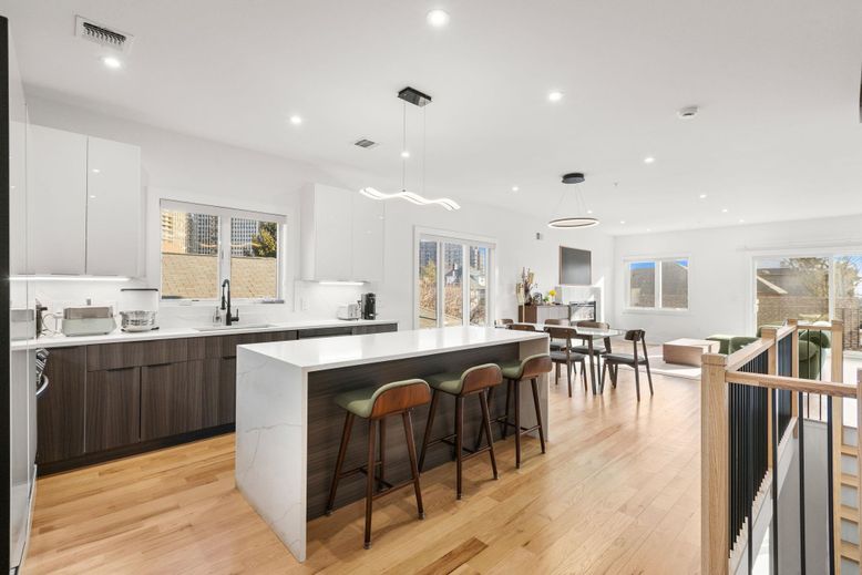 Dining room, Interior, Kitchen, Pendant Lights, Recessed Lighting, Wood Texture Flooring