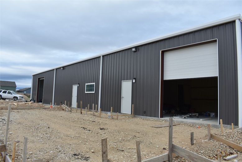 Backyard, Detached Garage, Exterior