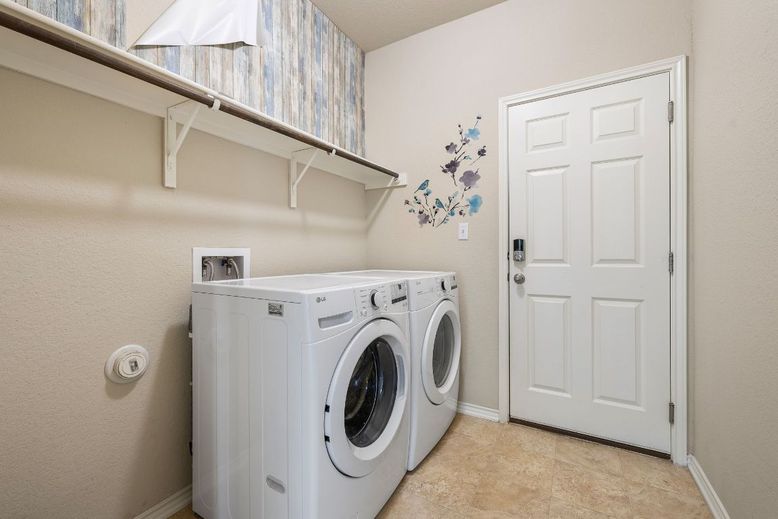 Interior, Washer