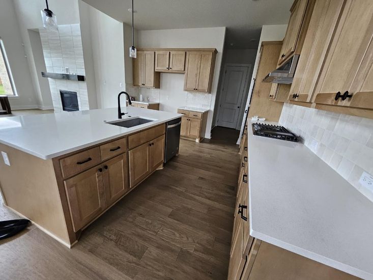 Interior, Kitchen, Pendant Lights, Wood Texture Flooring
