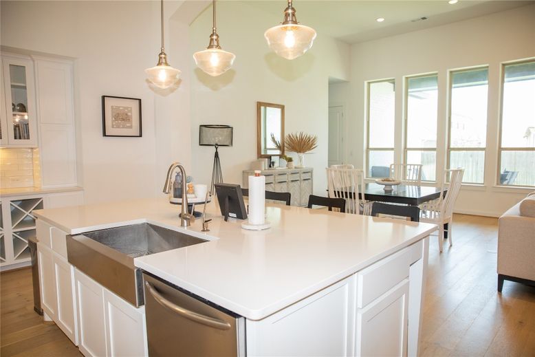 Dining room, Interior, Kitchen, Pendant Lights, Recessed Lighting, Wood Texture Flooring