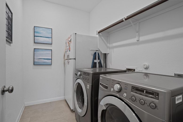 Interior, Washer