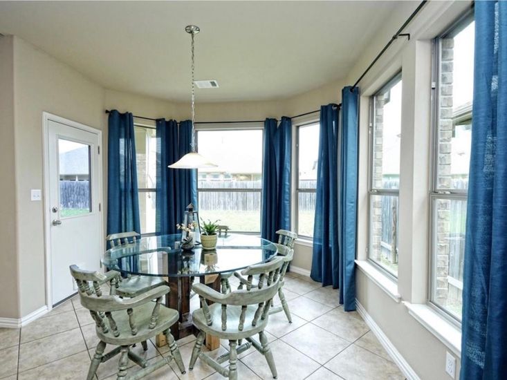 Dining room, Interior, Pendant Lights