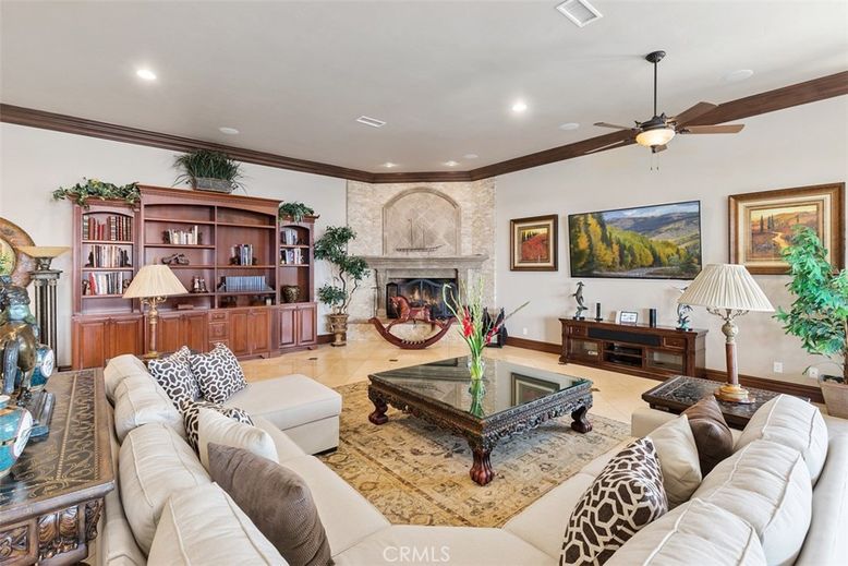 Fireplace, Interior, Living room, Recessed Lighting