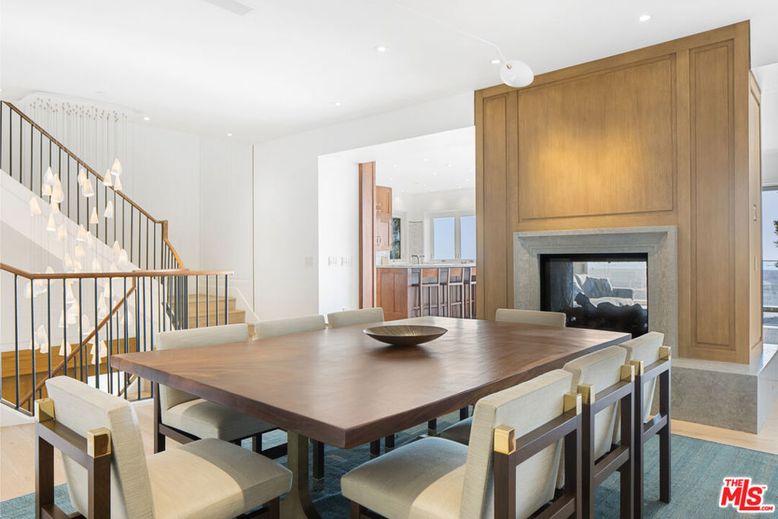 Dining room, Fireplace, Interior, Pendant Lights, Recessed Lighting, Wood Texture Flooring