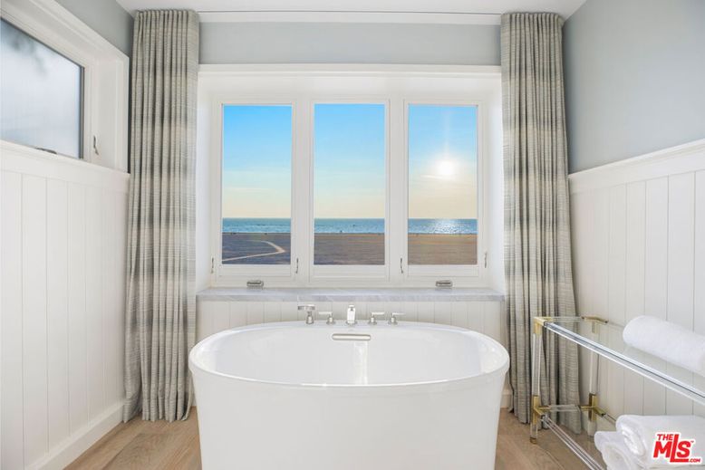 Bathroom, Free Standing Baths, Interior, Water, Wood Texture Flooring