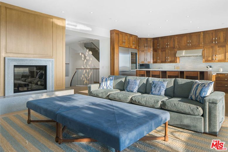 Fireplace, Interior, Kitchen, Living room, Recessed Lighting