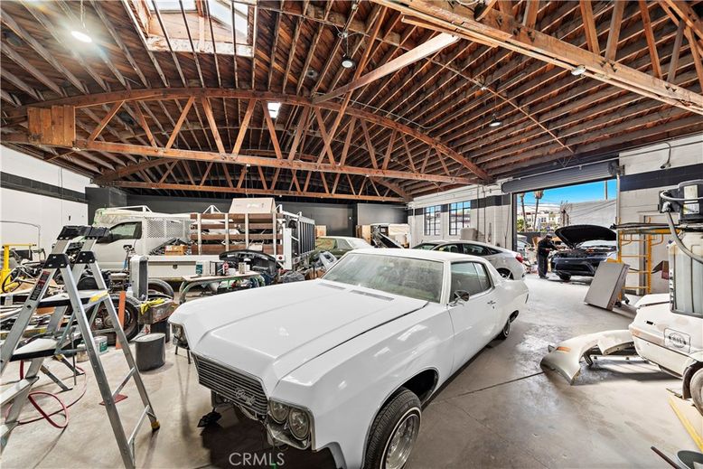 Fitness Equipment, Garage, Interior, Recessed Lighting, Wooden Beams