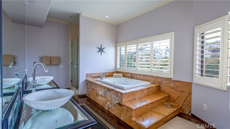 Bathroom, Interior, Recessed Lighting, Wood Texture Flooring
