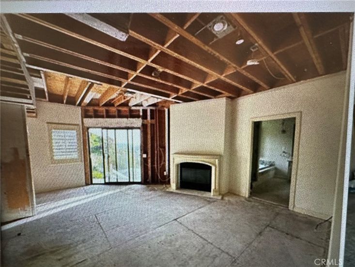 Empty room, Fireplace, Interior, Wooden Beams, Wooden Ceilings