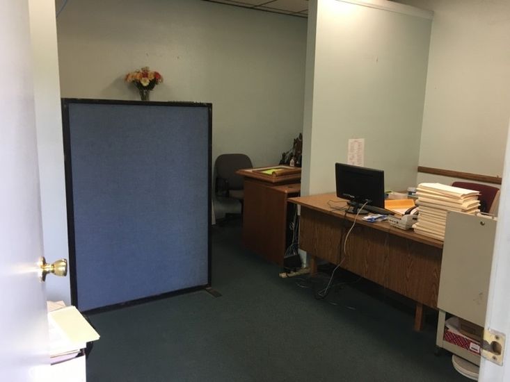 Home Office, Interior