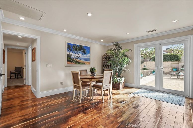 Dining room, Interior, Recessed Lighting, Wood Texture Flooring