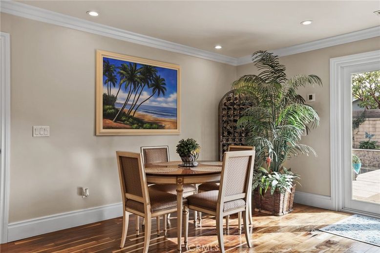 Dining room, Interior, Recessed Lighting, Wood Texture Flooring
