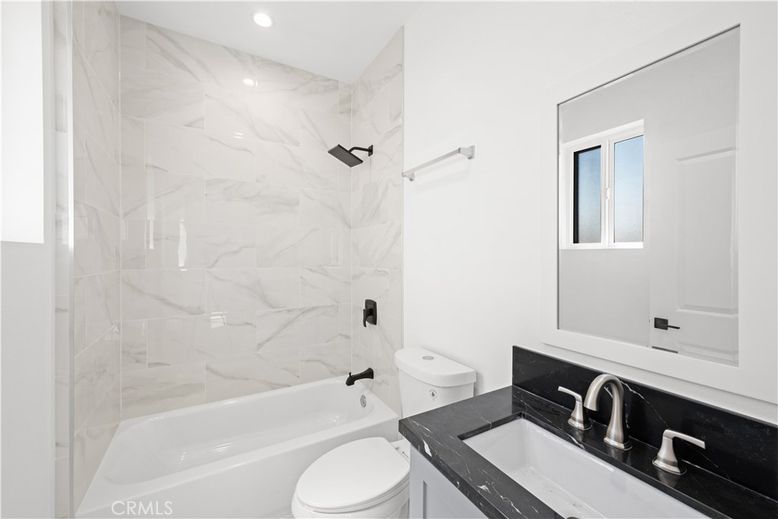 Bathroom, Interior, Marble Walls, Recessed Lighting