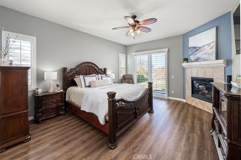 Bedroom, Fireplace, Interior, Wood Texture Flooring