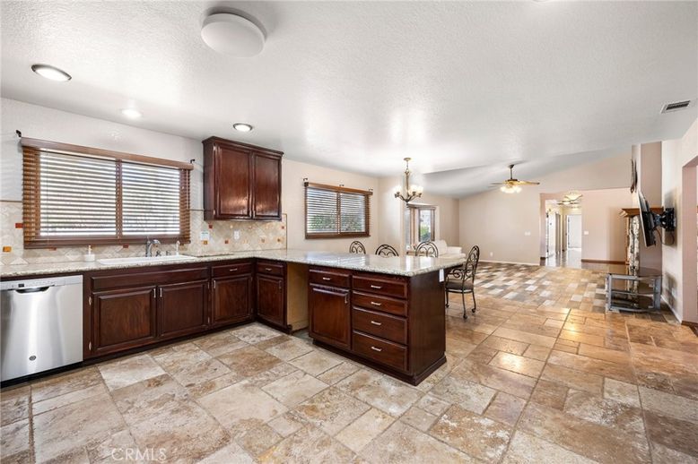 Chandelier, Dining room, Interior, Kitchen, Recessed Lighting, Stainless Steel Appliances