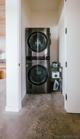 Interior, Utility Closets, Washer