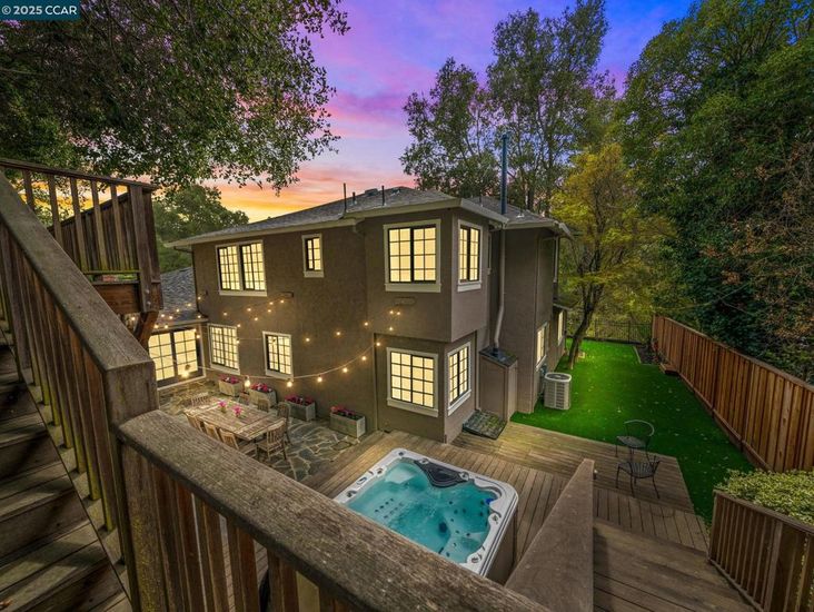 Backyard, Exterior, Hot Tub