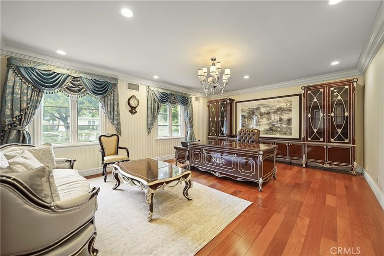 Chandelier, Home Office, Interior, Recessed Lighting, Wood Texture Flooring