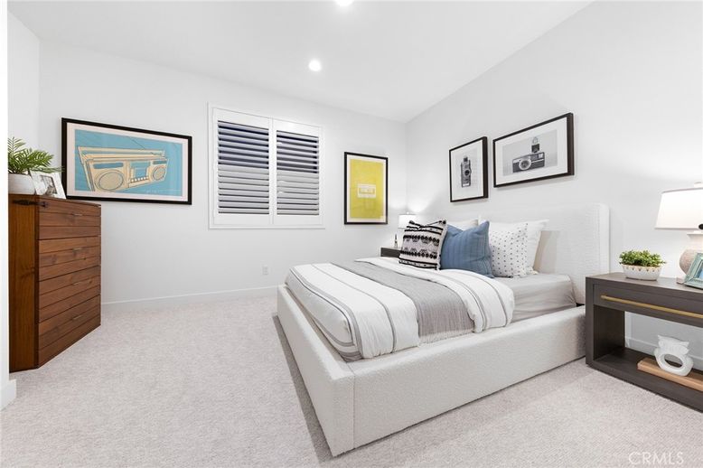 Bedroom, Interior, Recessed Lighting