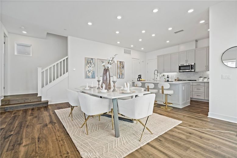 Dining room, Interior, Kitchen, Recessed Lighting, Wood Texture Flooring
